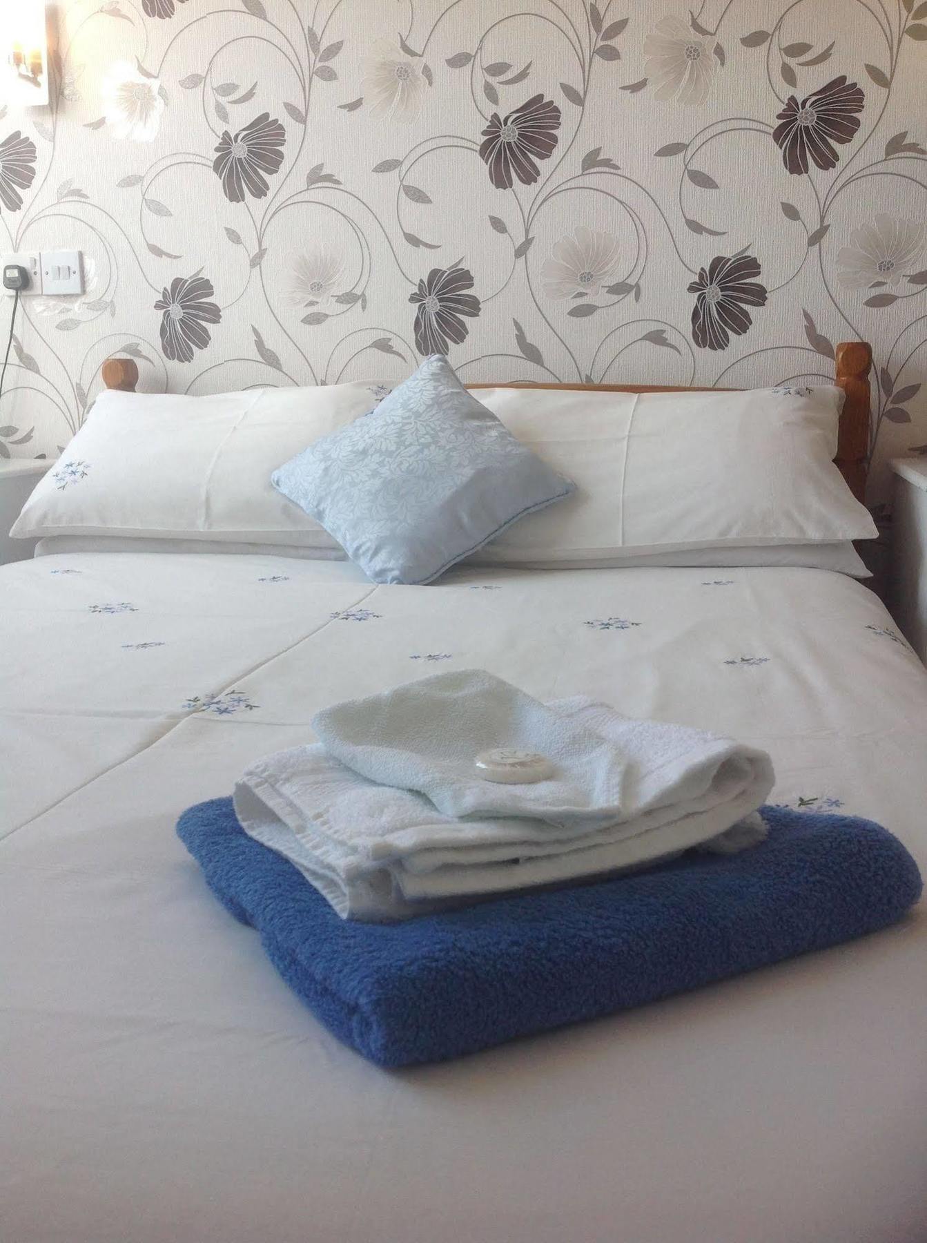 Cleasewood Guest House Great Yarmouth Extérieur photo